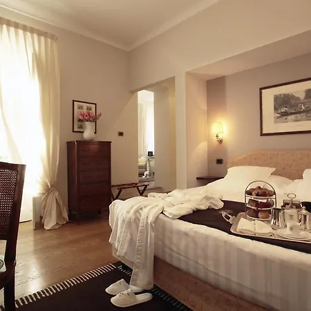 Отель Relais San Maurizio