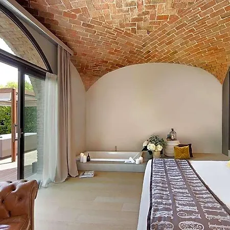 Relais San Maurizio 5* سانتو ستيفانو بيلبو